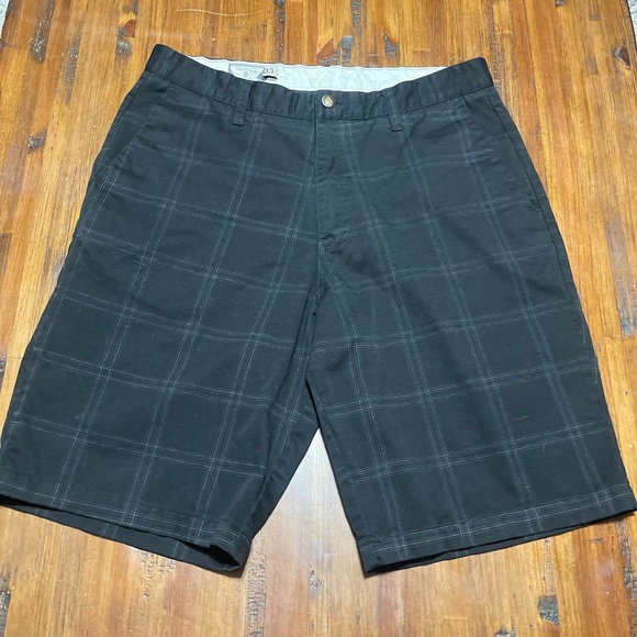 Volcom Skate Shorts Mens 34 Flat Front Slash Pocket Cotton Blend - Picture 2 of 7